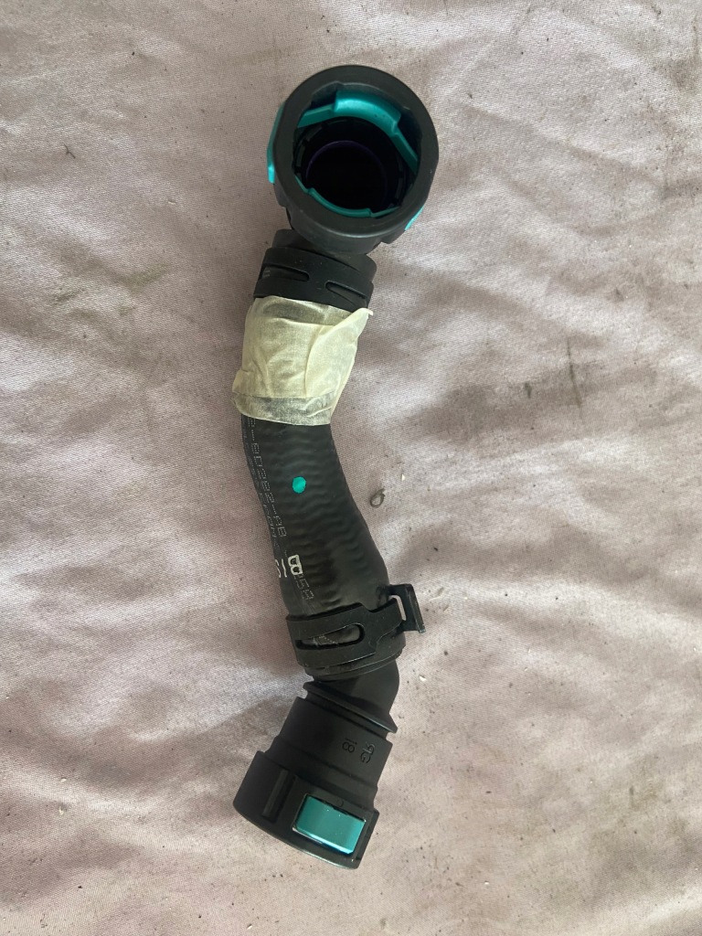 фото №1, Шланг wody evoque ii l551 p300e l8d2-8d282