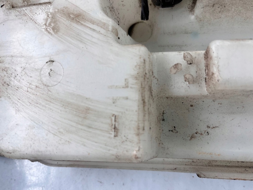 фото №6, Bmw 3 f30 f35 f31 --- бачок омивача 250420150942