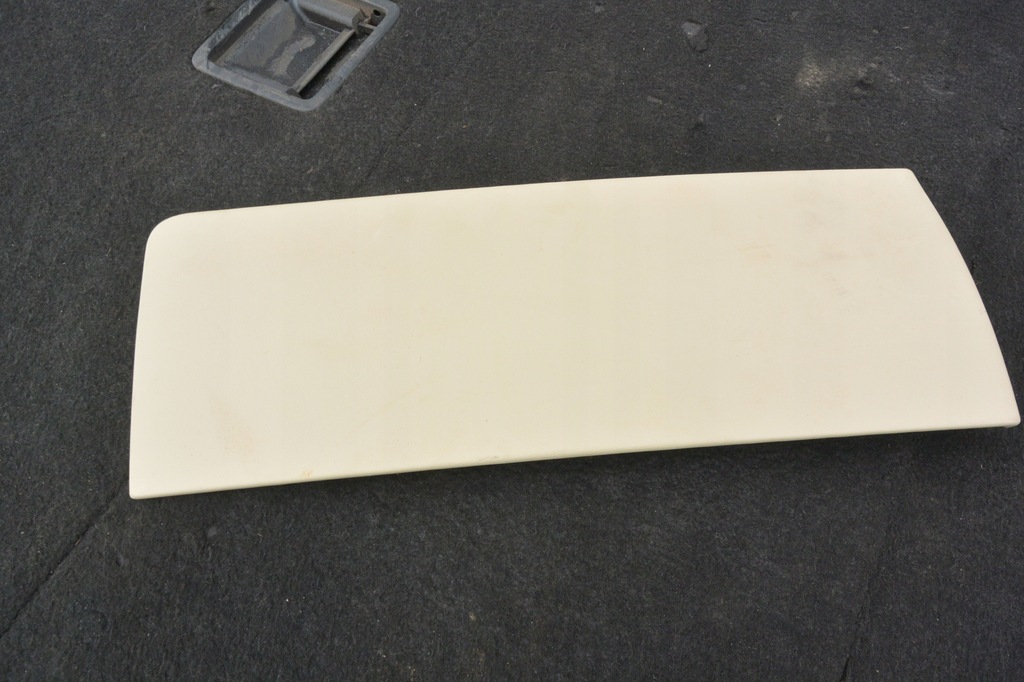 фото №1, Накладка бардачка пассажира beż tesla model s eu