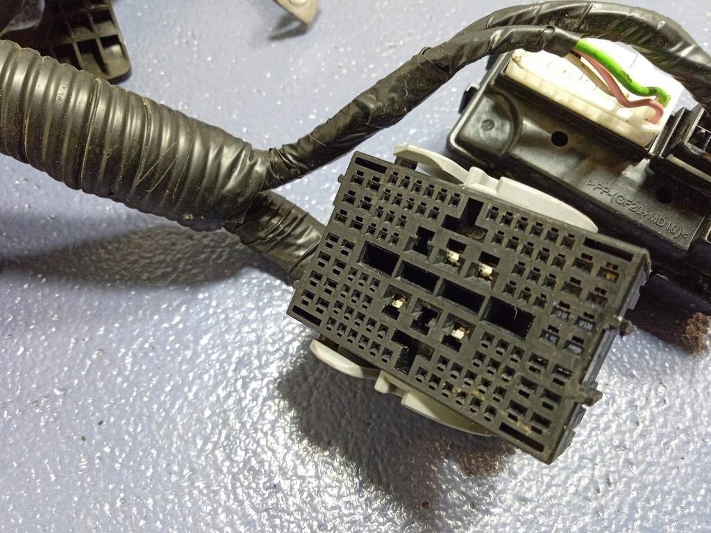 фото №4, Hyundai i30 ii 1.6 crdi жгут электропроводка двигателя 91440-a6080