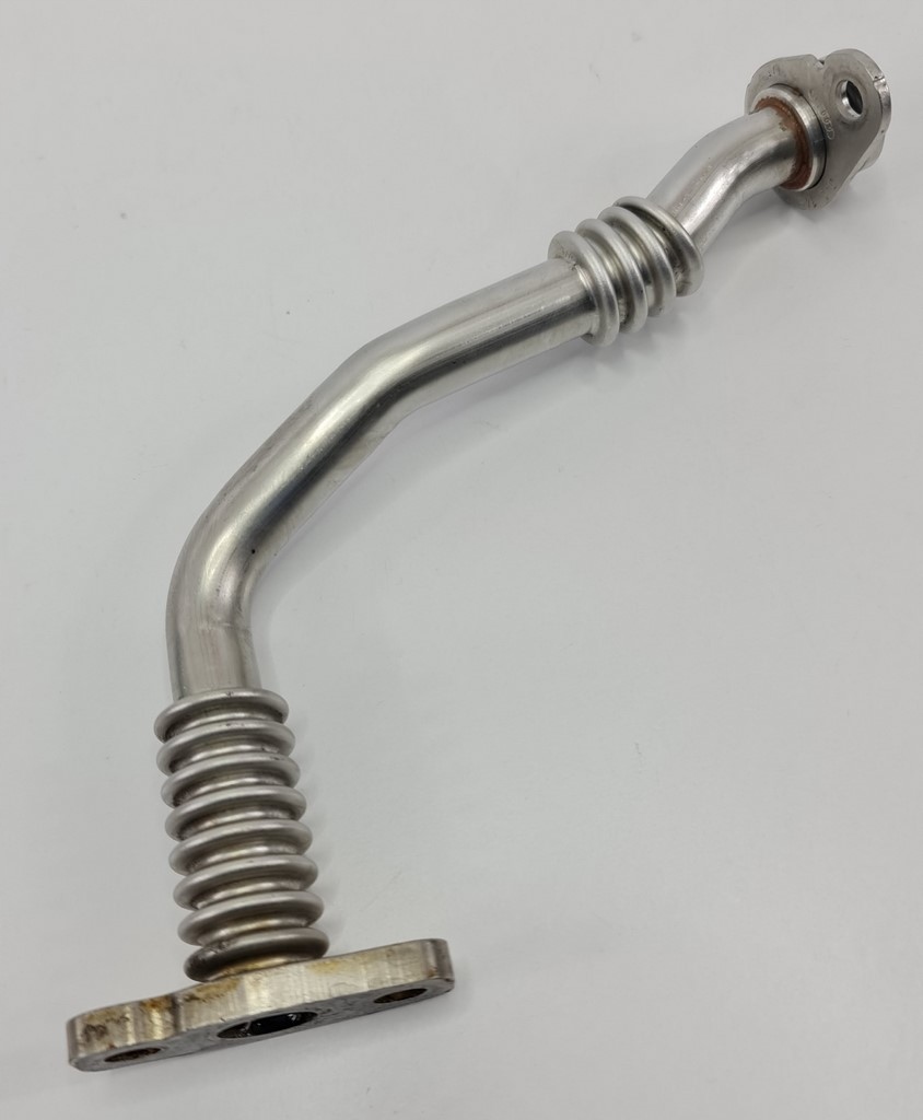 фото №1, Труба трубка turbo турбіни vw golf vii 04l145136e