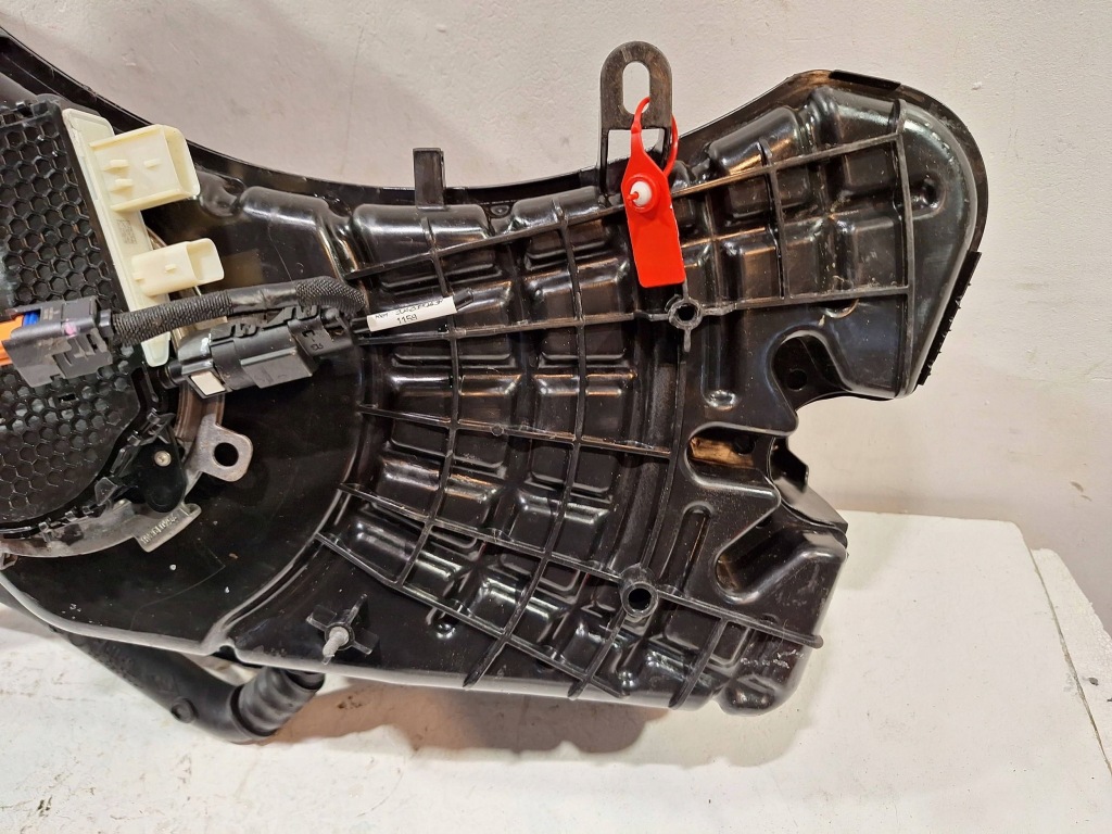 фото №4, Бак насос adblue 172a24108r 237g00282r renault scenic iv 1.5 bluedci