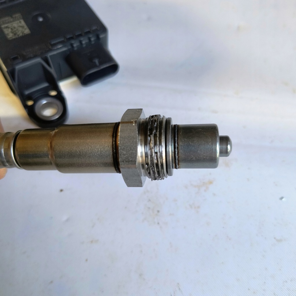 фото №2, Датчик лямбда-зонд nox mazda t309-18641