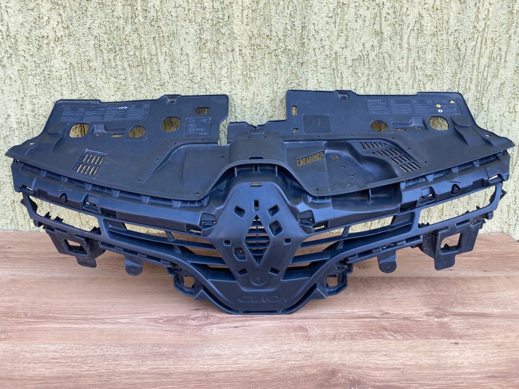 фото №1, Renault clio iv 12-16 решётка радиатора решётка радиатора решётка бампера
