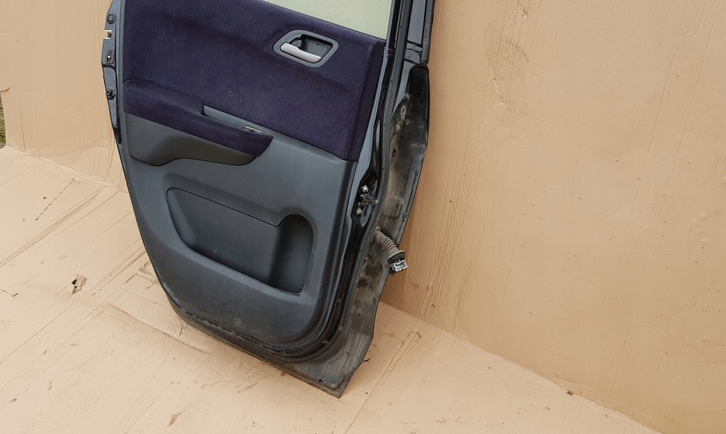 фото №11, Дверь задние левая задняя b92p eu honda fr-v 04-09