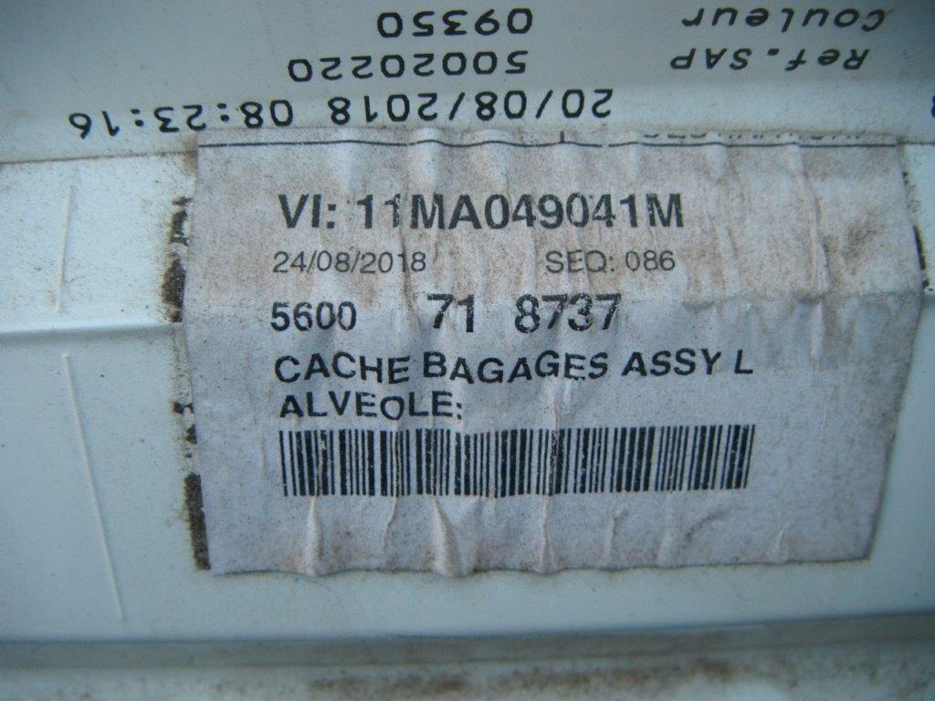 Renault t ветровик кабины левая - za двери с Разборки