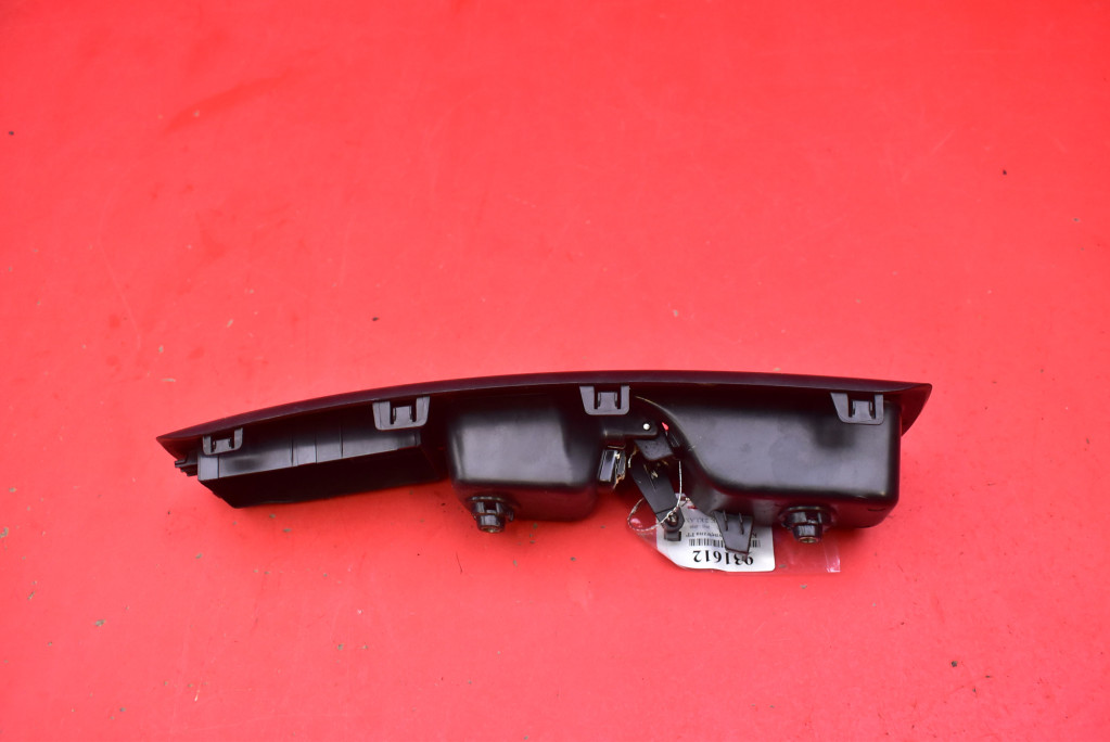 фото №5, Ручка внутрішня права перед czarna 735484916 opel combo d 11-20