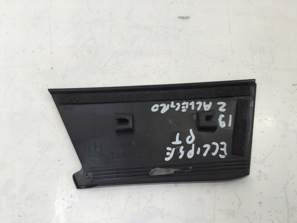 фото №2, Eclipse cross 2019 молдинг дверь задняя правая 7407a332