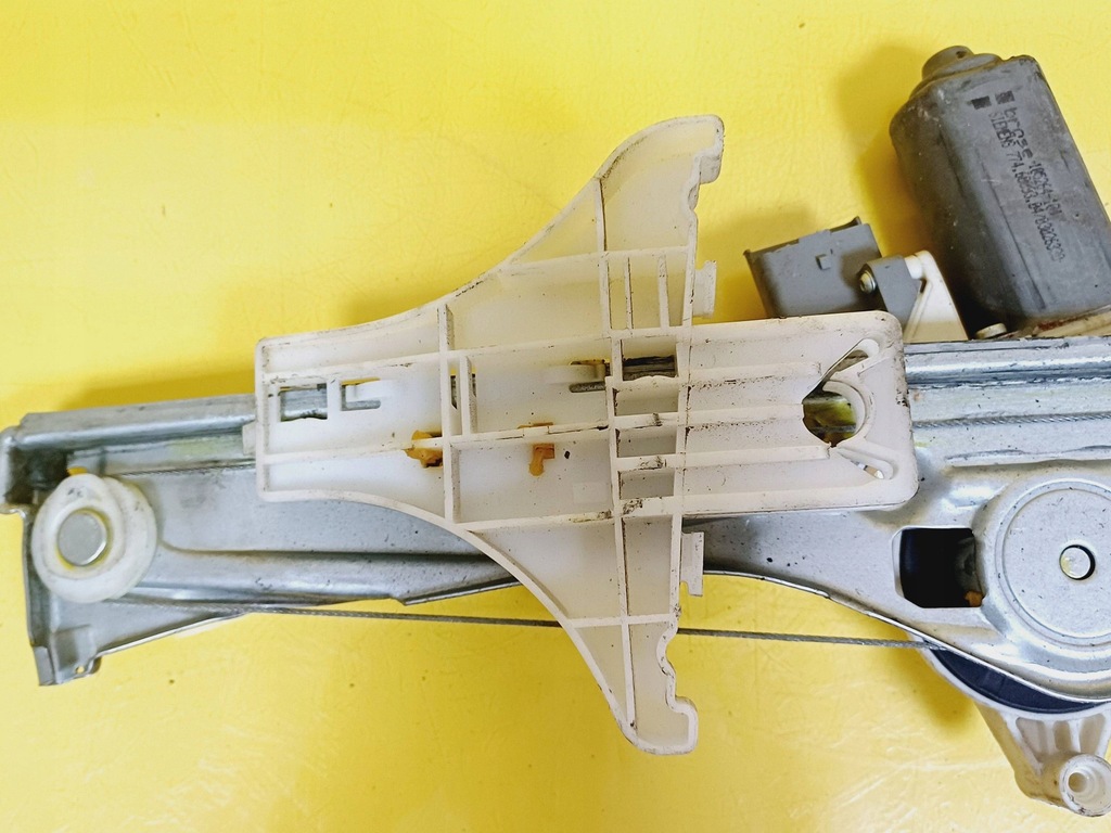фото №7, Подъемник окон правый задняя citroen c5 i lift ii 04-08r 6 pin nr36