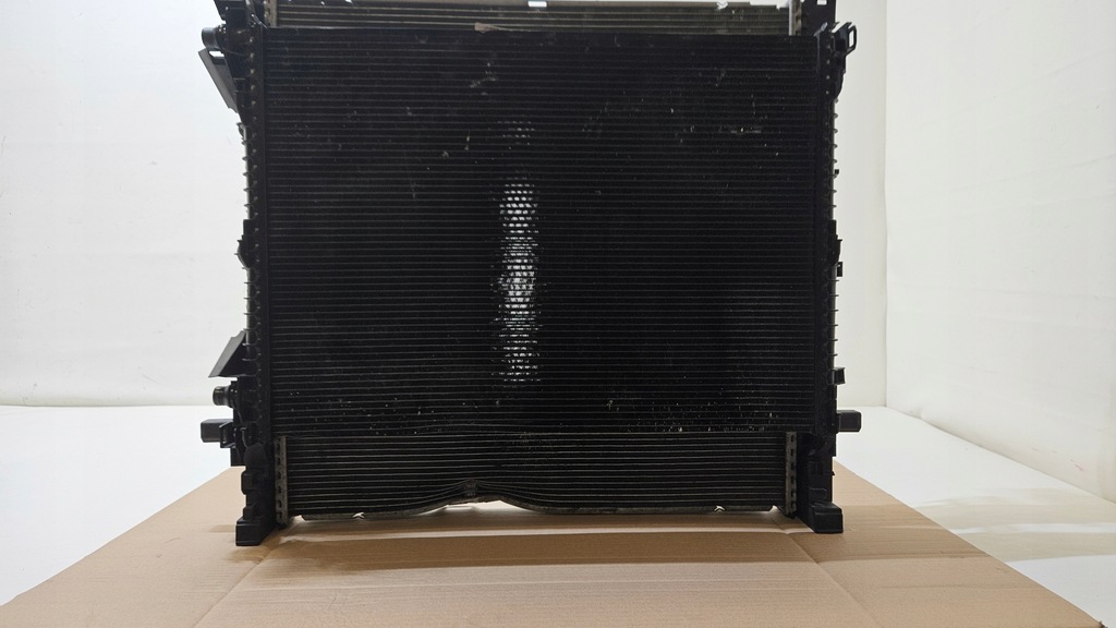 фото №5, Радіатор радіатор wody rolls royce cullinan 5a06fe2 106296-17