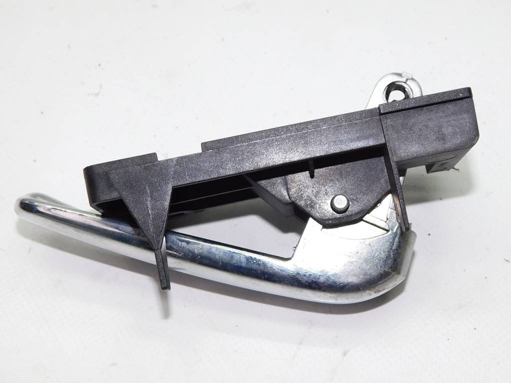 фото №6, Alfa romeo 147 1.6 2002r 3d ручка внутрішня ліва