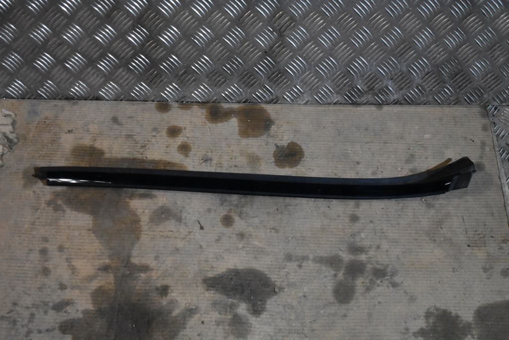 Купить Idealna молдинг стекло правая coupe mercedes w167 1