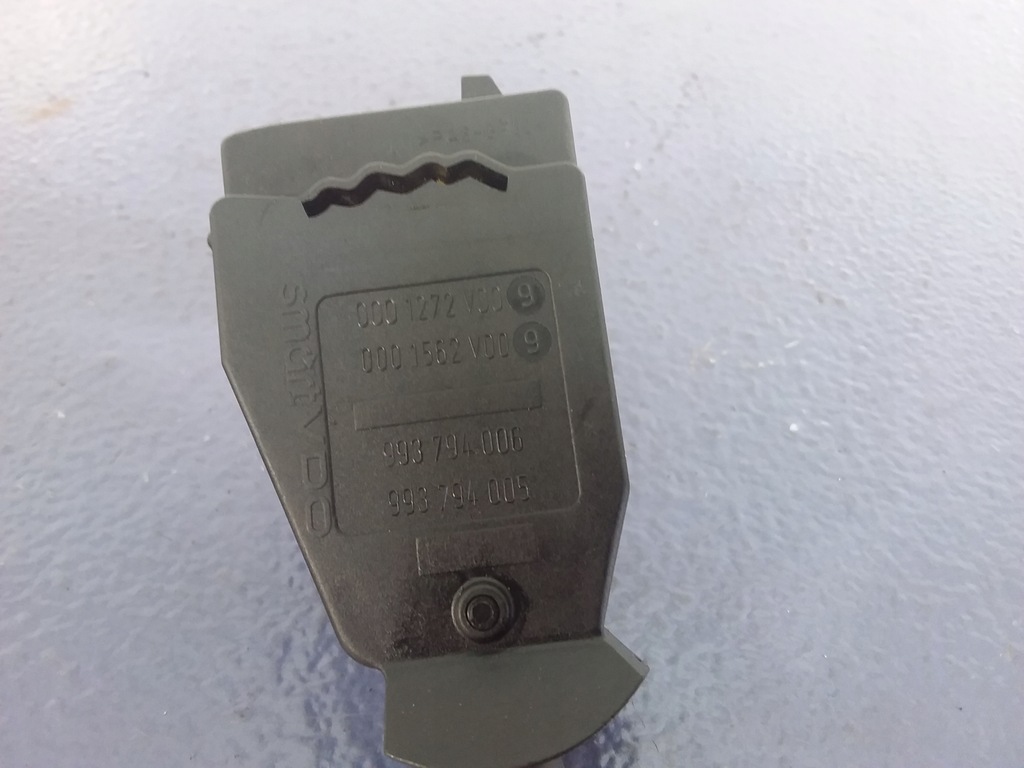 фото №7, Smart fortwo перемикач двірник 0001562v009