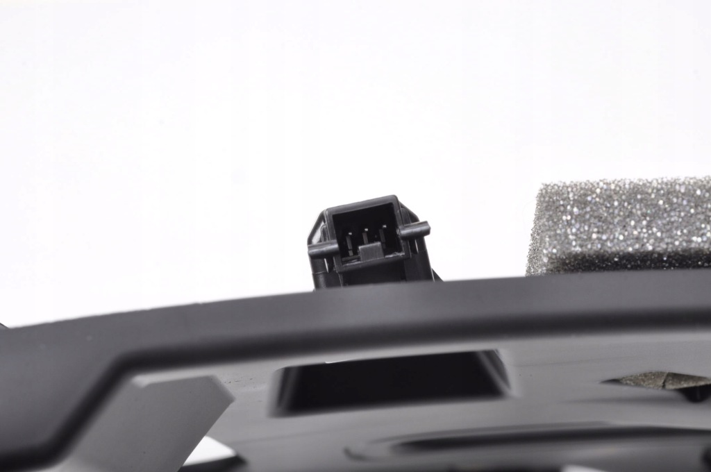 фото №4, Volvo v60 ii захист пластик 31498532 2020r