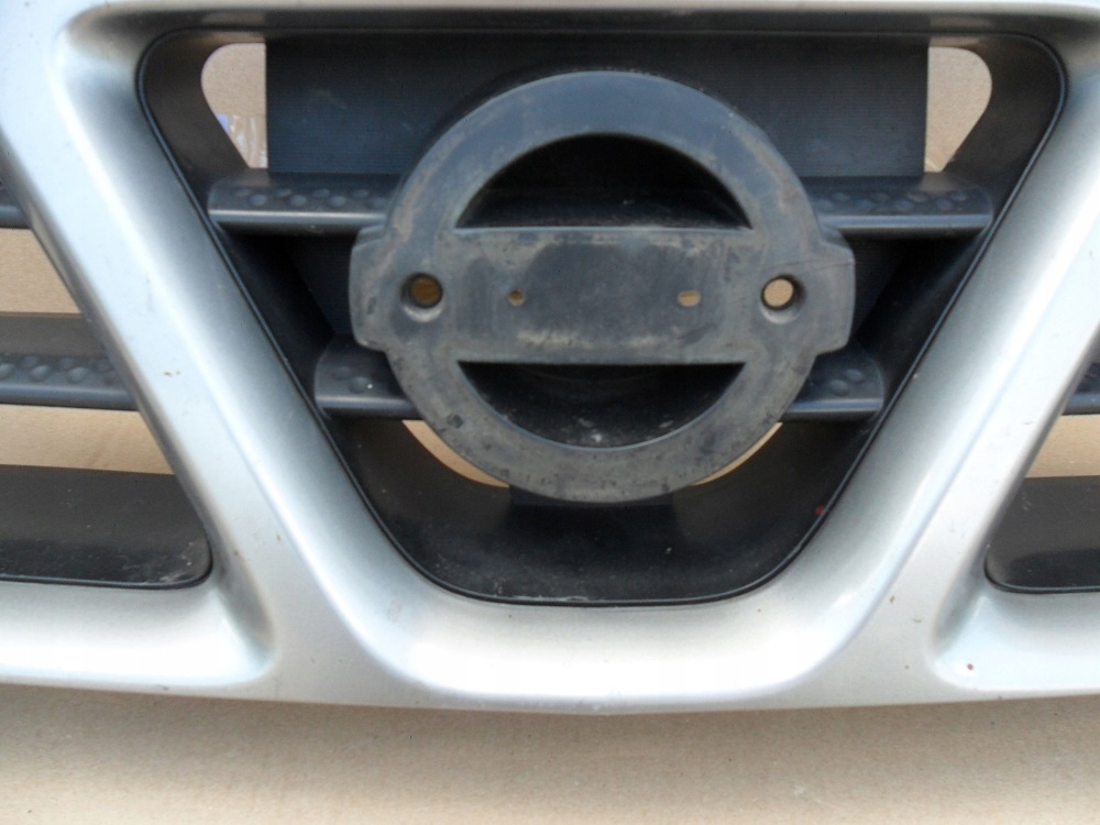 фото №10, Nissan x-trail t30 2001 2002 2003 2004 2005 решётка радиатора