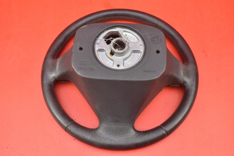 фото №5, Воздуховод кожаный мультифункция 30723418 volvo s60 1 i lift 04-09