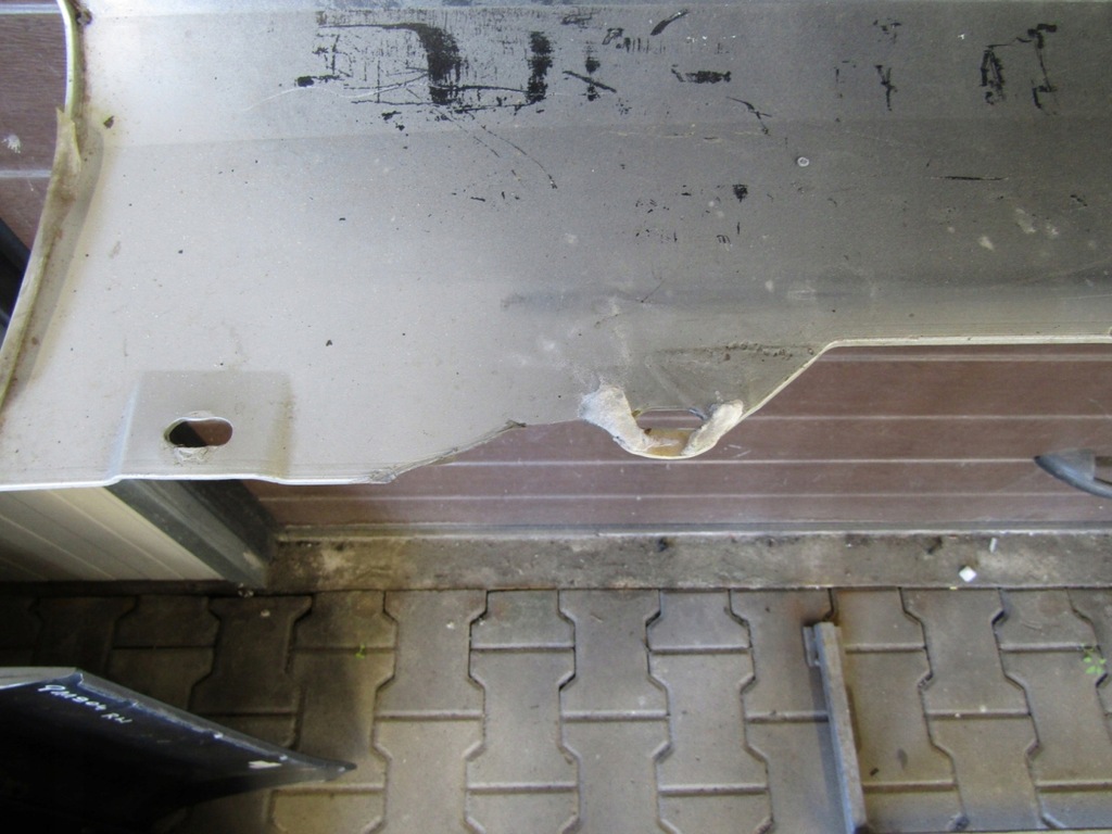 фото №12, Молдинг порог правая aston martin vantage s v12