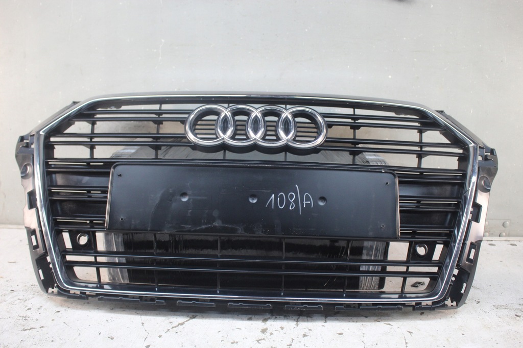 фото №1, Решётка радиатора audi a3 lift 8v3853651aa 8v