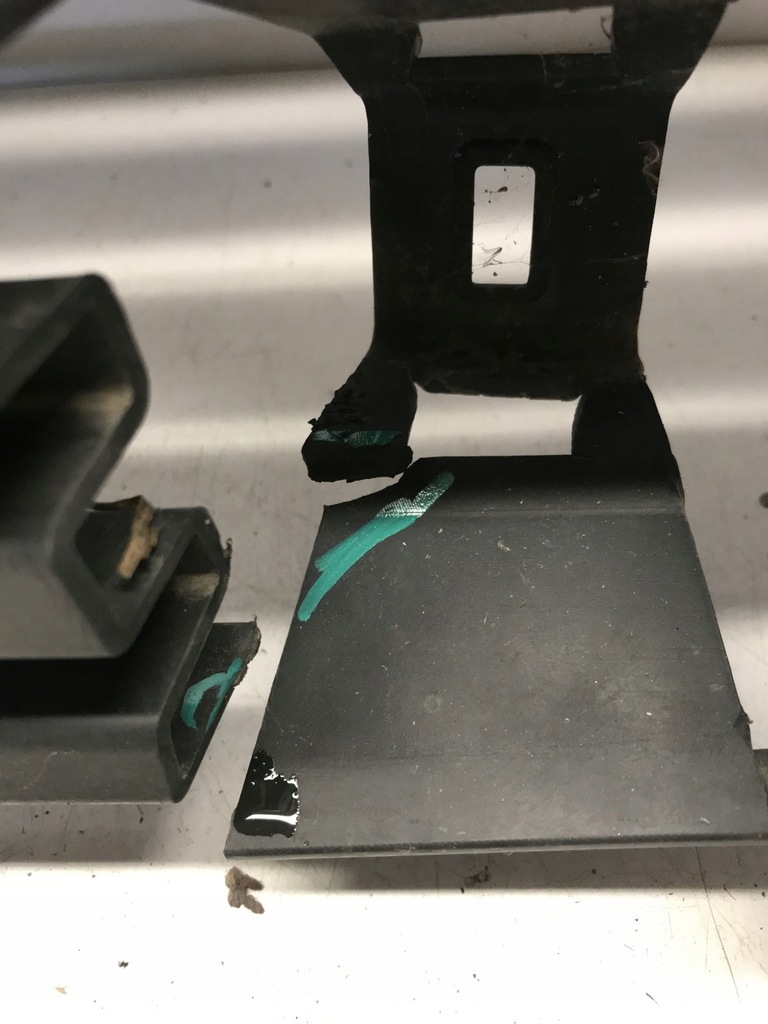 фото №3, Решітка радіатора ford escape kuga raptor 2017 2018 d2a3b-2644