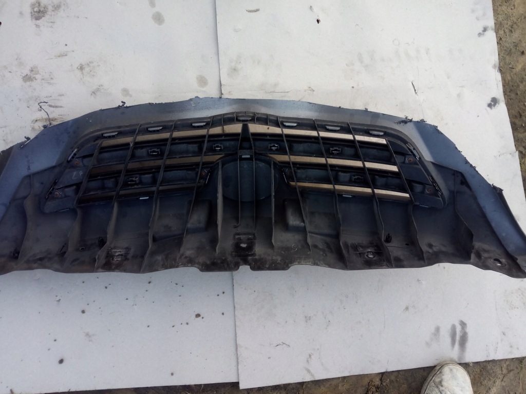 фото №6, Toyota corolla e15 07-09 решітка радіатора решітка радіатора бампера вживаний