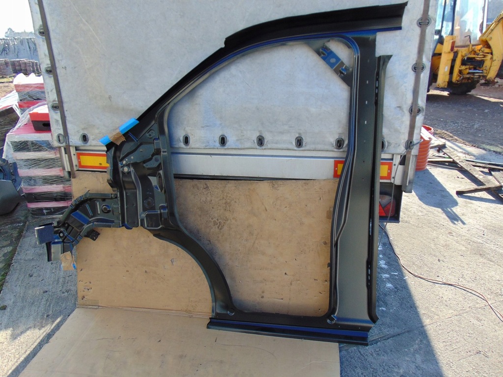 фото №12, Обшивка рамка блок двигателя ford transit custom