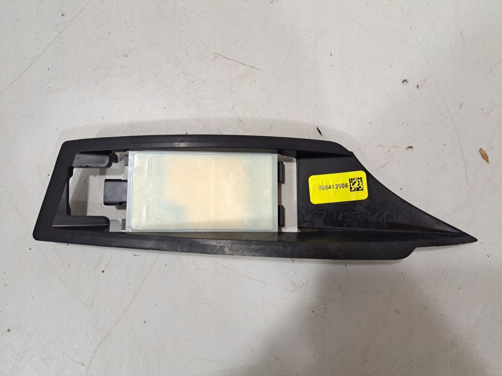 фото №1, Bmw x7 g07 2023 левая сторона модуль мертвого pola