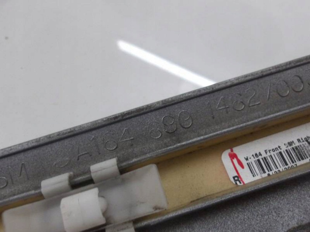 Mercedes ml w164 молдинг дверь правый перед Доставка