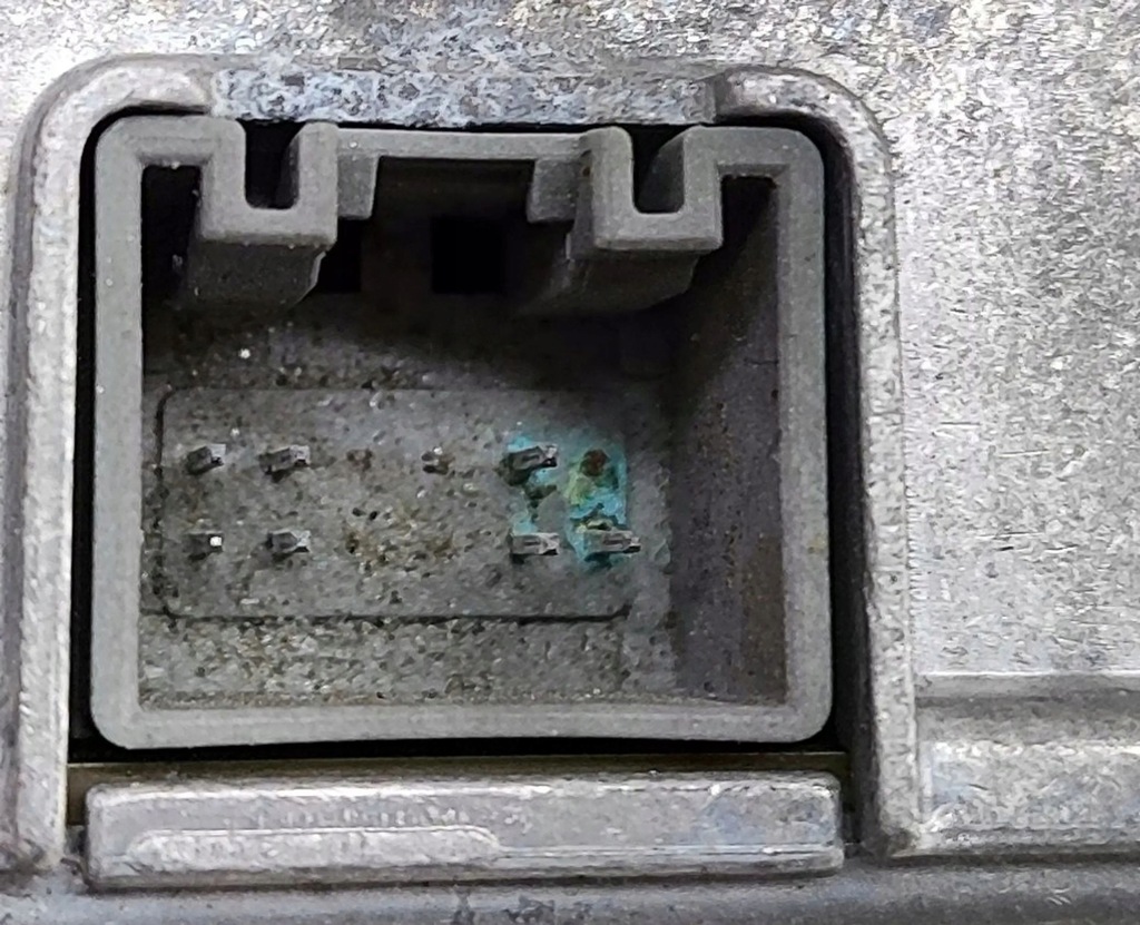 фото №7, Skoda enyaq iv 2022 камера стекло передней / лобовое