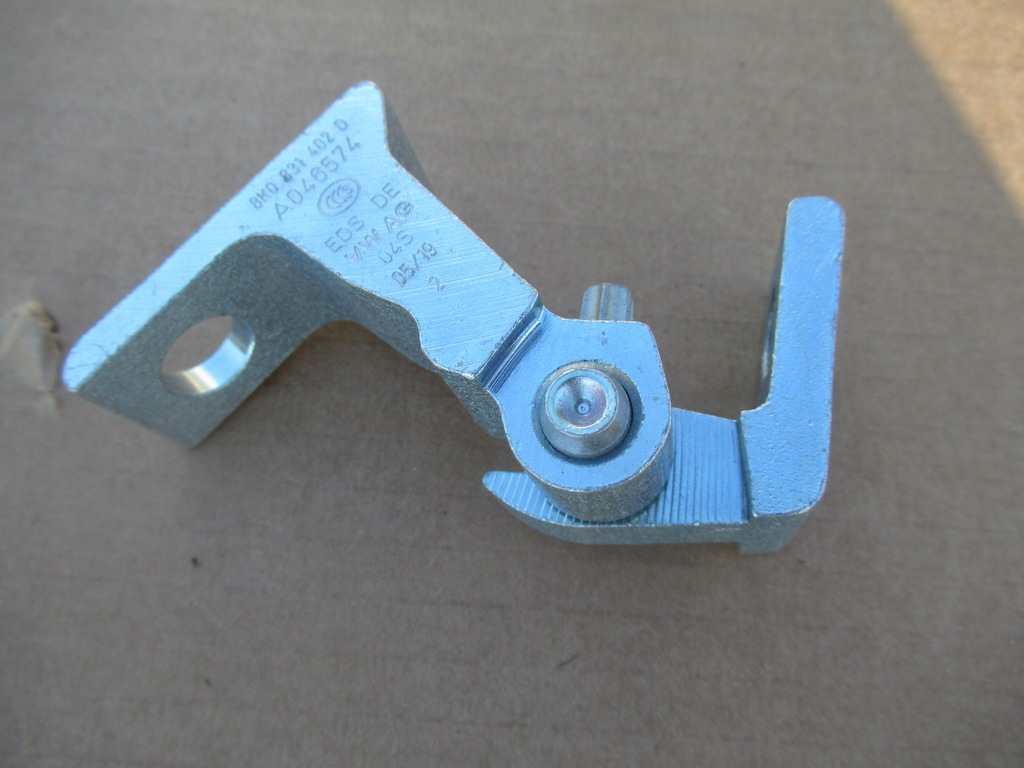 фото №1, Петля двері octavia iii 8k0