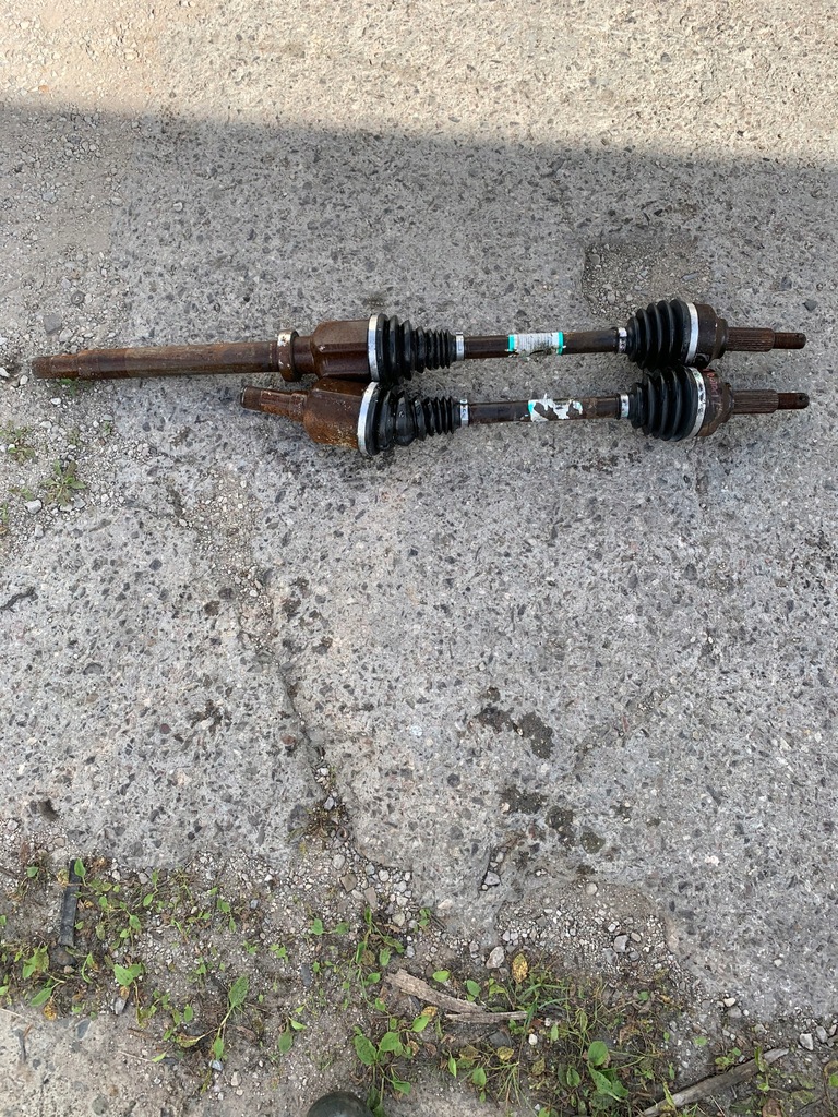 фото №1, Привідний вал ліва 2.0 tdci ford transit custom