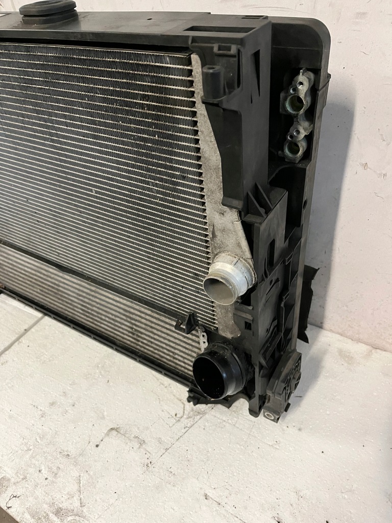 фото №9, Радиатор комплект woda интеркулер кондиционер рамка bmw f10 f11 2.0d 8509170