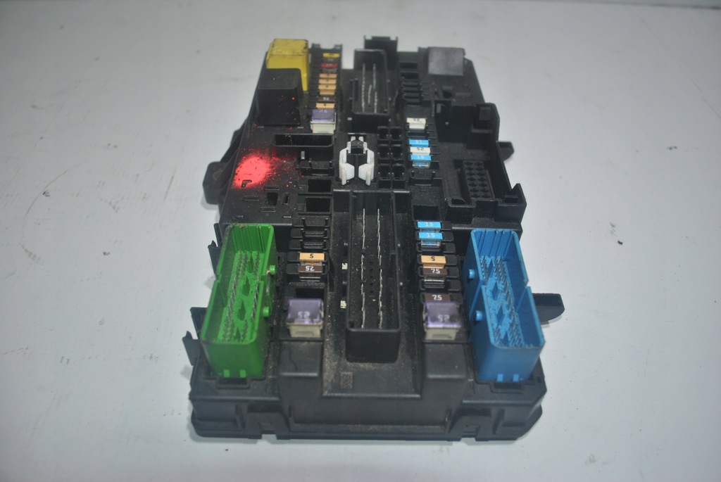 фото №6, Коробка запобіжників opel astra h iii 13220830hp