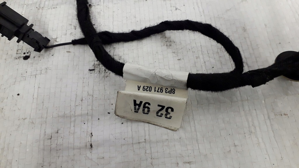 фото №12, Электропроводка дверь жгут дверь audi a3 8p 2003-2005 8p3971030a 8p3971029a