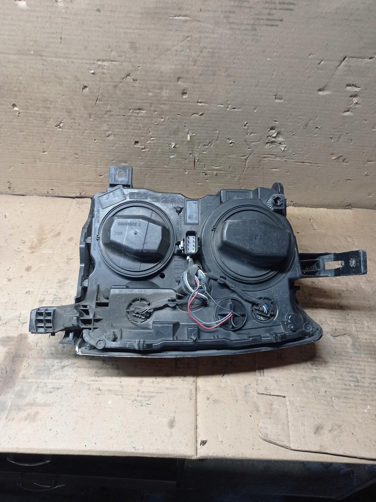 фото №10, Лампа фара правый перед chevrolet silverado 15-19