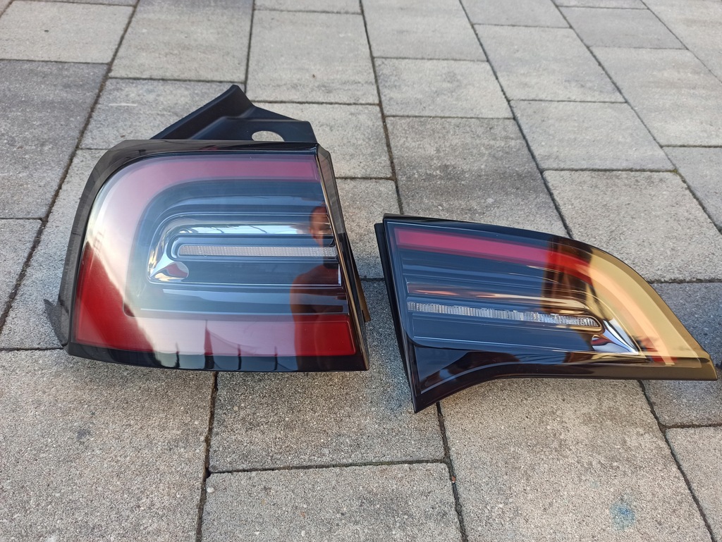 фото №1, Tesla model 3 y лампа задняя левая 1502088-00-b