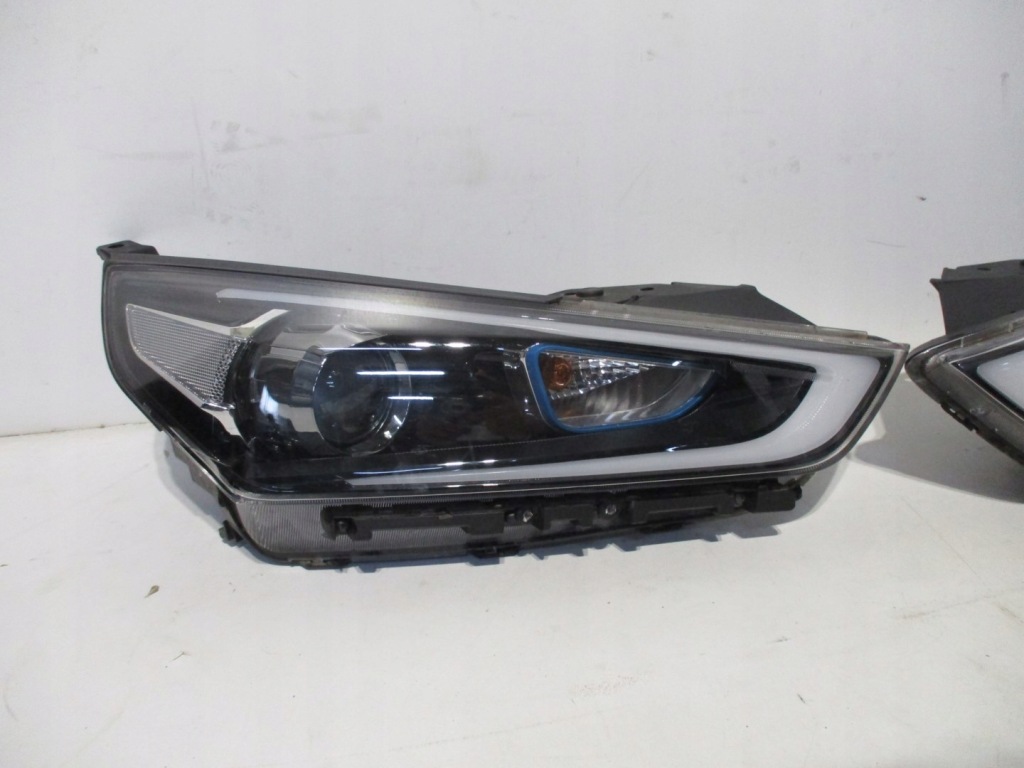 фото №1, Лампа ксенон hyundai ioniq перед передня права