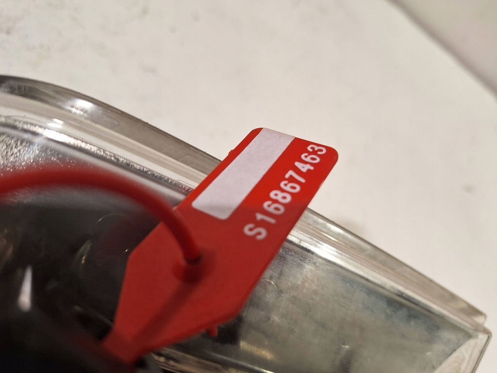 фото №4, Лампа перед правая led drl 266000411r renault clio iv 12-