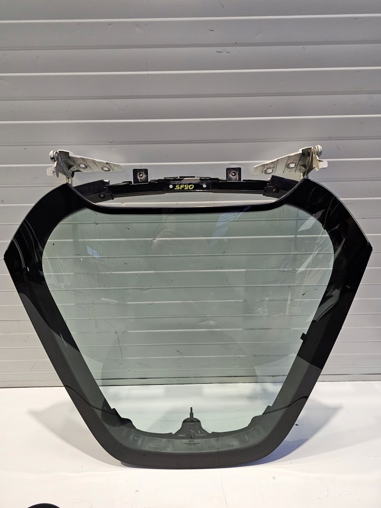 фото №1, Ferrari sf90 f173 стекло задняя