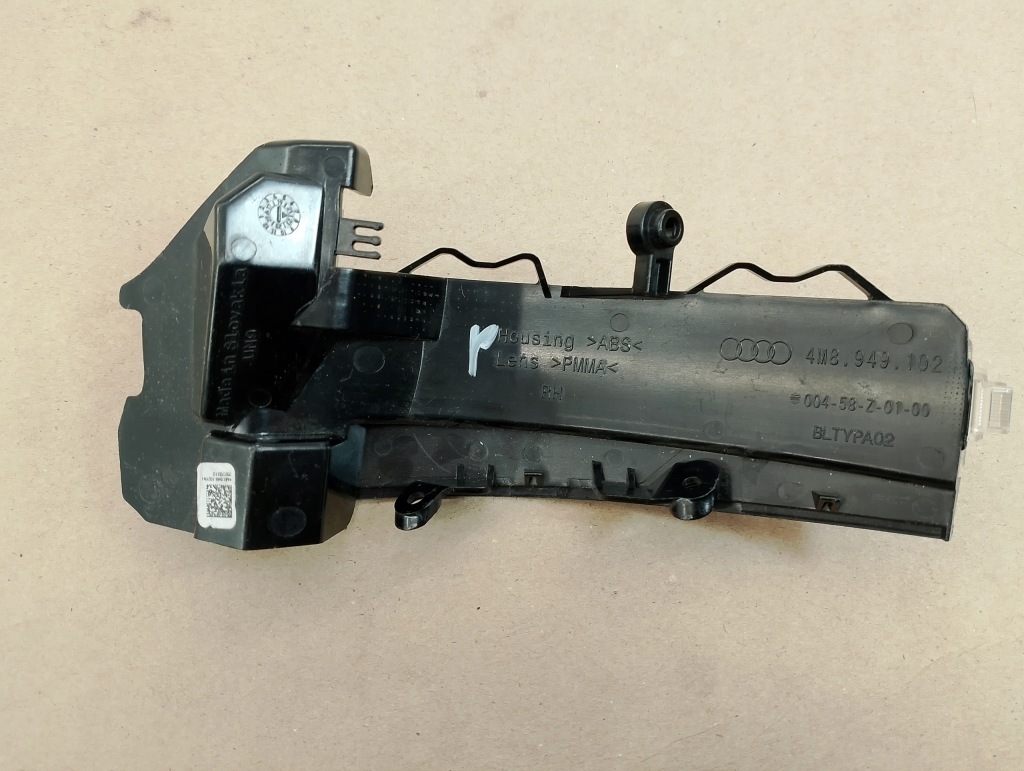 фото №5, Поворотник дзеркало правий audi q8 rsq8