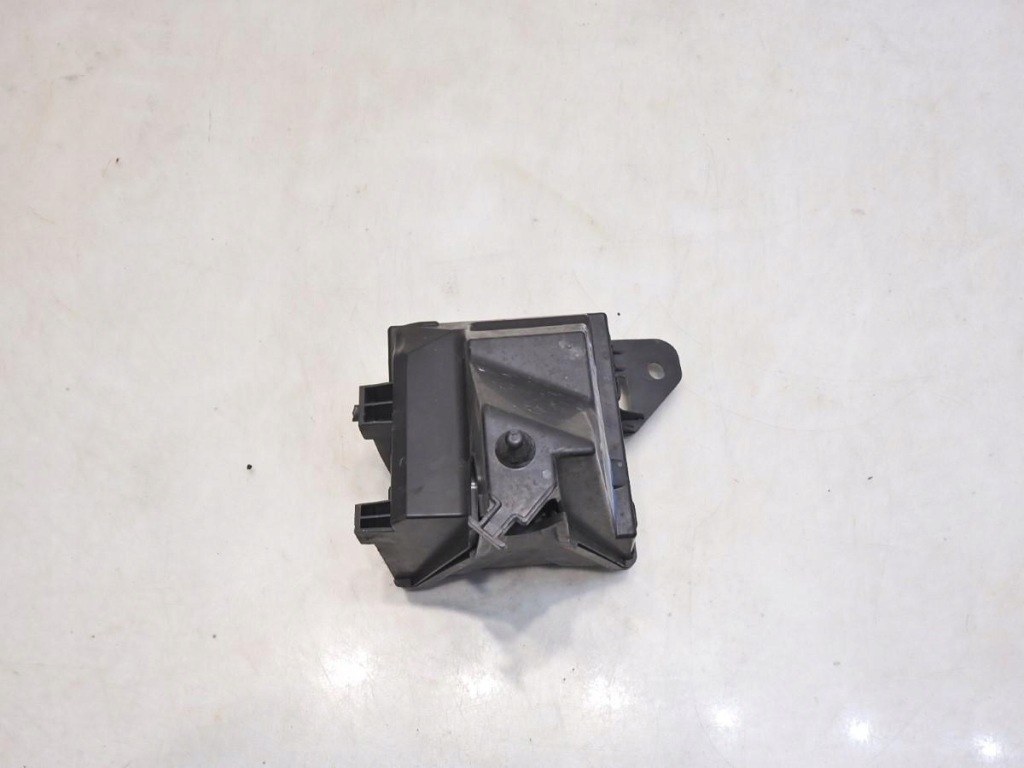 фото №3, Корпус коробка запобіжників renault laguna iii 2.0 dci 240110092r