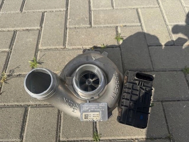Купити Mercedes 350 cdi v6 a 6420901786 794877 turbo ok