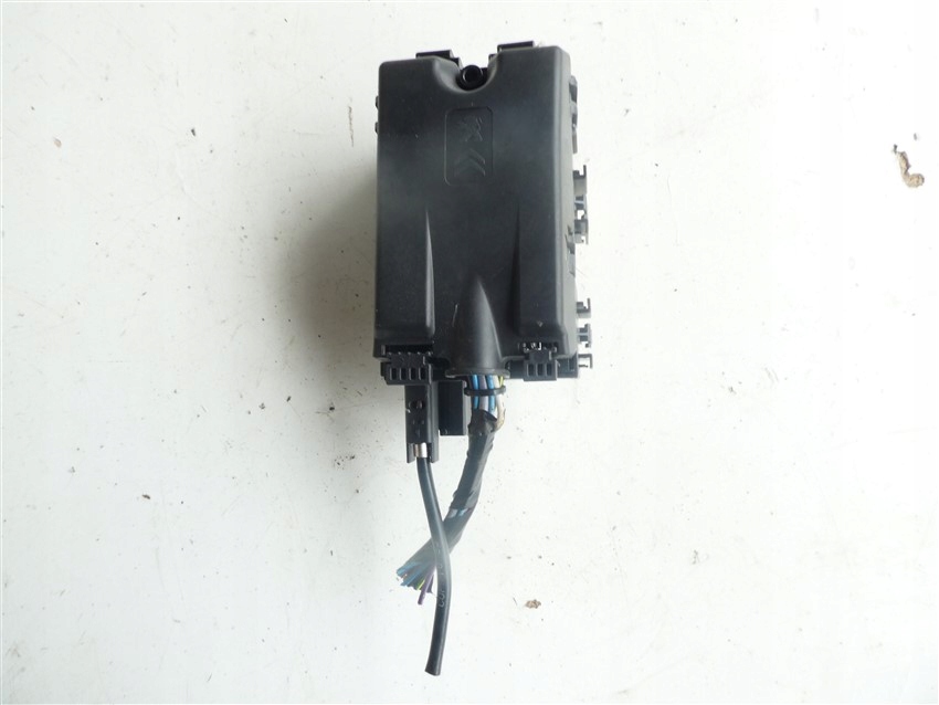 фото №12, Коробка предохранителей peugeot 2008 9666232680