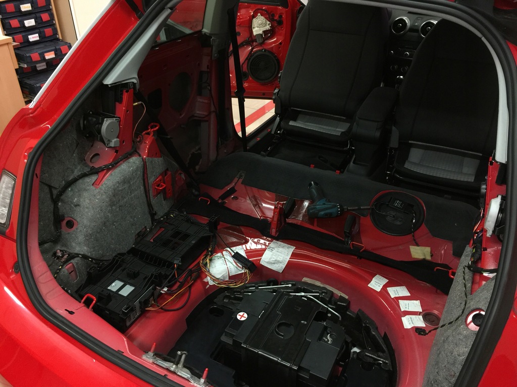 фото №4, Навигация система mmi 3g+ audi a1 8x