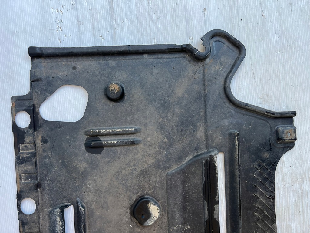 фото №6, Audi a5 8t 8f 2009 захист середня підвіска 8k1863822