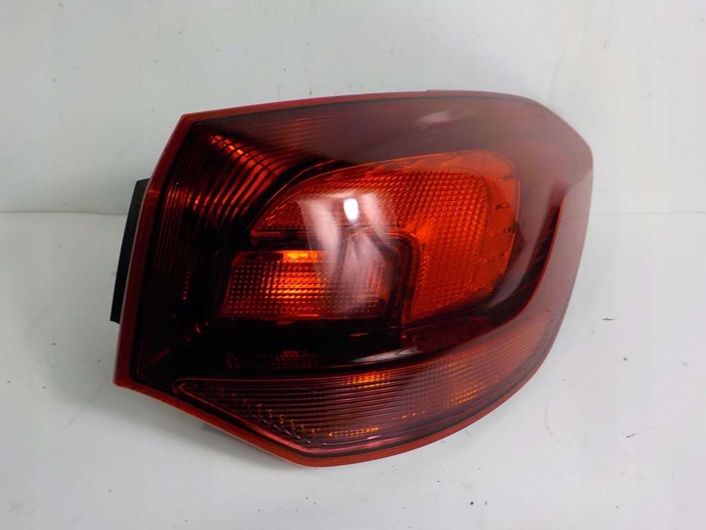 фото №1, Opel astra j iv kombi лампа права задня задня