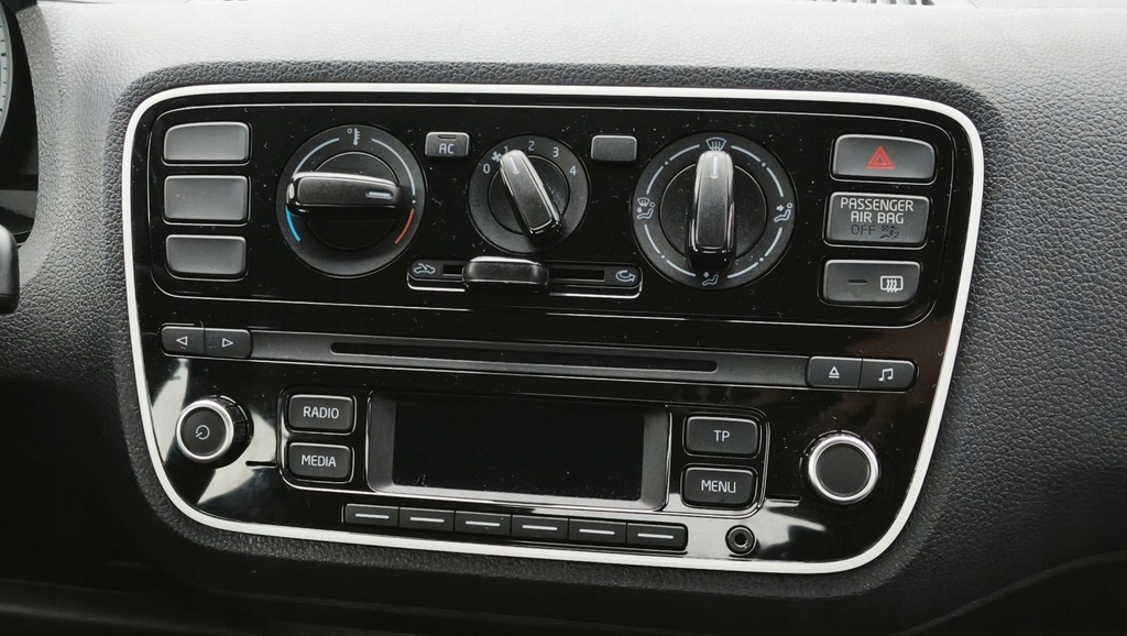 фото №1, Vw up! 12r радіо радіопрогравач