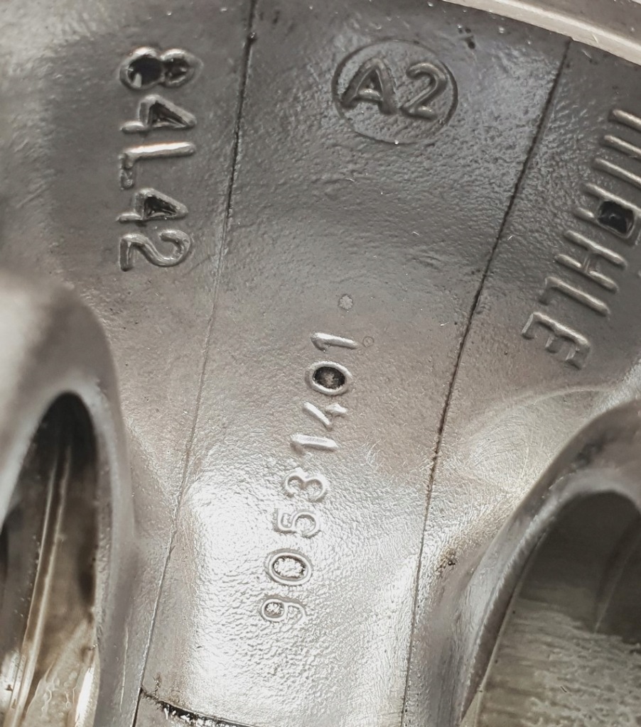 Поршень шатун opel vectra b 2.0 dtl 90531401 84l42 Недорого