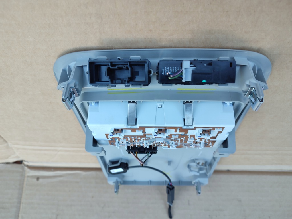 фото №5, Лампа кабины потолочный opel astra k v europa 150tys пробег