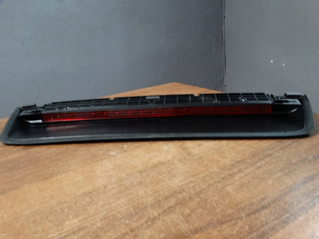 фото №1, Idealne свет стоп третий mercedes w223 1