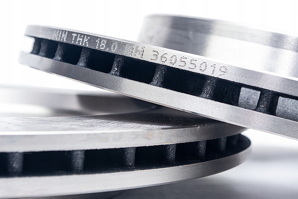 фото №11, Набор тормозные диски тормозные 294mm + тормозные колодки задняя vw multivan t5 2003-2009r.